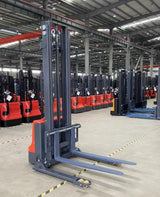 GSI - Fully Electric Pallet Walkie Powered Straddle Stacker Motorized - 3300LB Capacity - 118" Lifting - ES-15PS