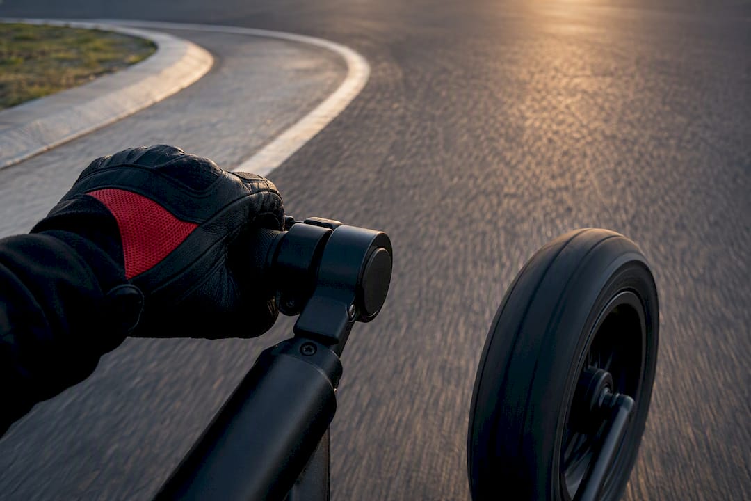 Scooter Top Speed in 2026: What 15–25 MPH Means for Buyers