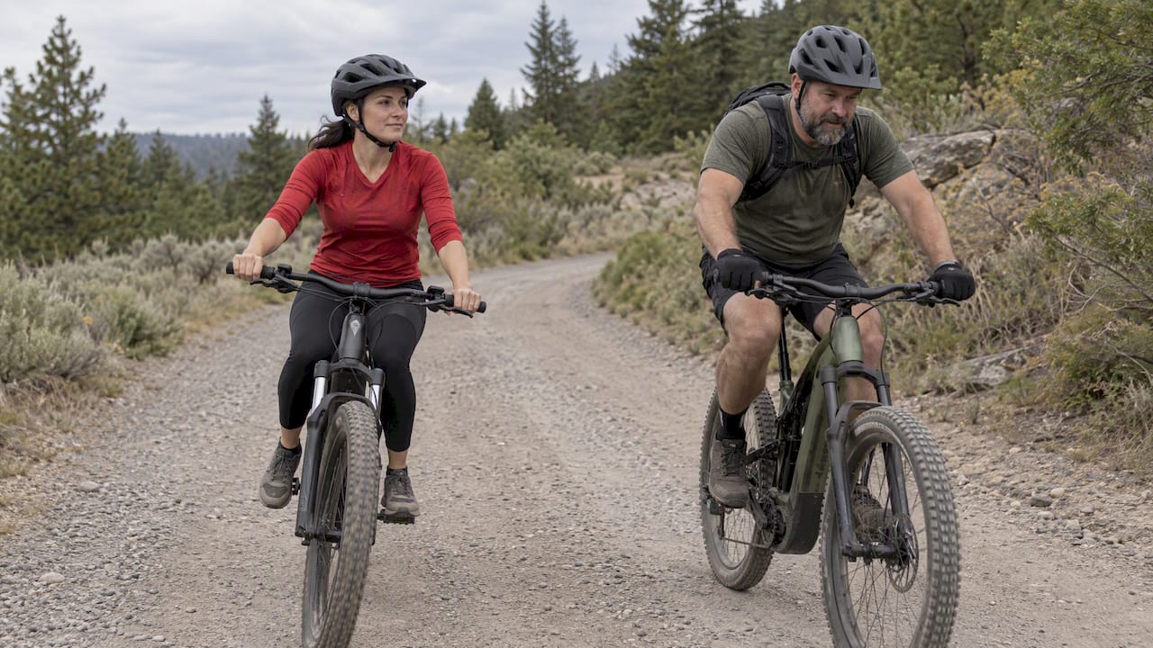 Protect Trails and Range: 6 Point Throttle vs Pedal Assist Checklist